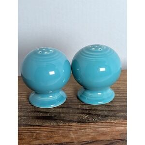Vintage Blue Ceramic Salt & Pepper Shakers Ball Shape Pedestal Base Retro Set